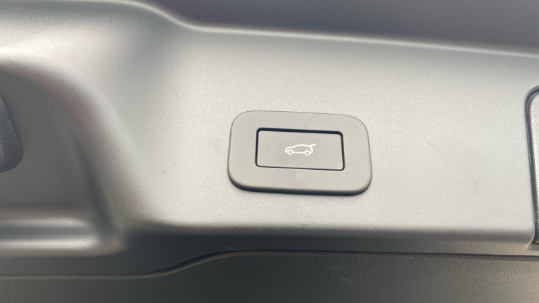 Land Rover Range Rover Evoque 1.5 P270e Autobiography 5dr Auto [Revised] Hatchback